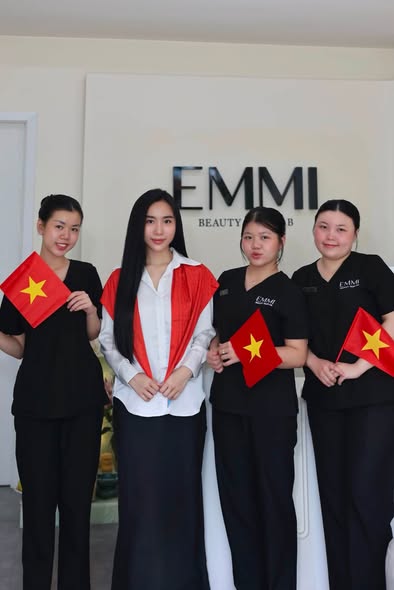 Emmi Beauty Skinlab chúc mừng Quốc khánh 2/9